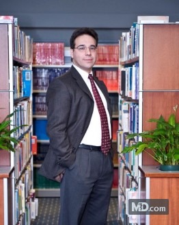 Photo of Dr. Ignatius Komninakas, MD
