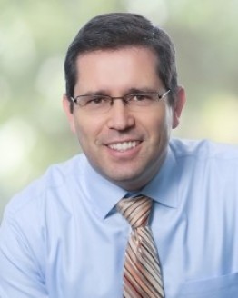 Photo of Dr. Cristian R. Vallejos, MD