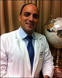 Photo of Dr. David Font Rodriguez, MD