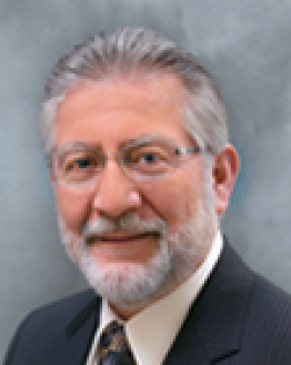 Photo of Dr. Eduardo R. Raez, MD