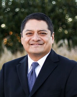 Photo of Dr. Julio R. Rivera, MD