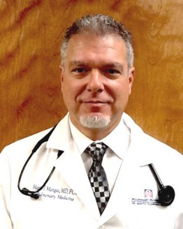 Photo of Dr. Mario Mangas, MD