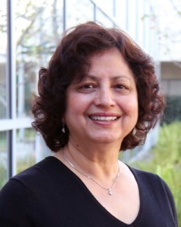 Photo of Dr. Neena Kapoor, MD
