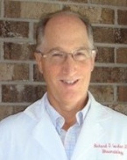 Photo of Dr. Richard D. Gordon, MD