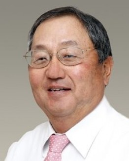 Photo of Dr. Stephen G. Hiuga, MD