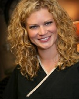 Photo of Dr. Tara Winkelmann, MD